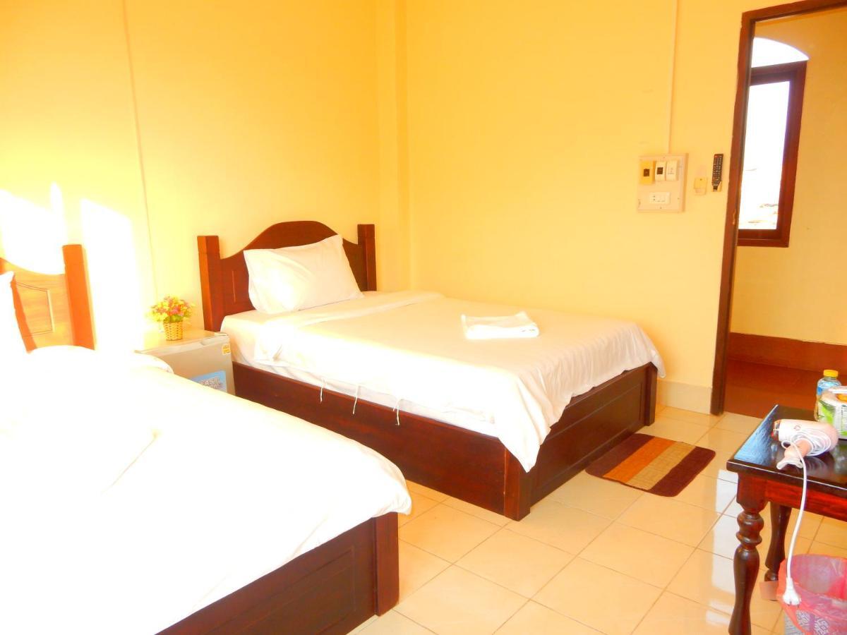 Vang Vieng Camellia Hotel Exterior photo